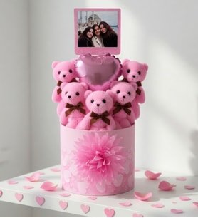 Anneye Özel Fotoğraflı Pembe Ayıcık Buketi Anneler Günü Hediyesi Kalp Balonlu Pembe Kalpli Hediye Kutusu
