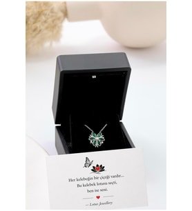 925 Ayar Gümüş Işıklı Kutulu Kelebek Lotus Çiçeği Kolye 925 Ayar Gümüş Kolye